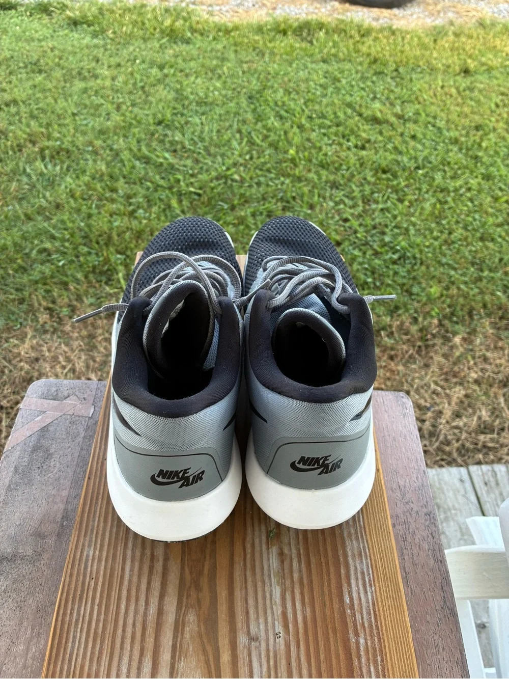 Nike Men's Gray and Black basketball Shoes